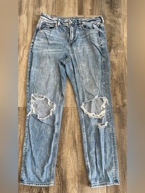 American Eagle Outfitters Light Blue Denim Jeans with Leather Patch